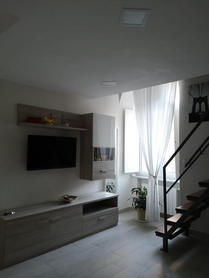 Casa Giulietta Apartment วีโกเอเกวนเซ ภายนอก รูปภาพ